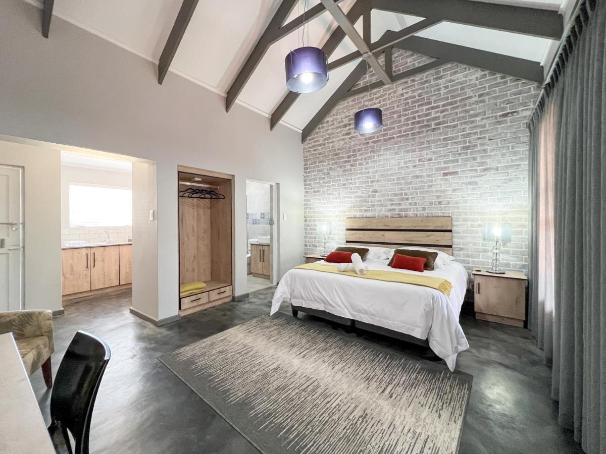 The Featherbed - Oudtshoorn Extérieur photo