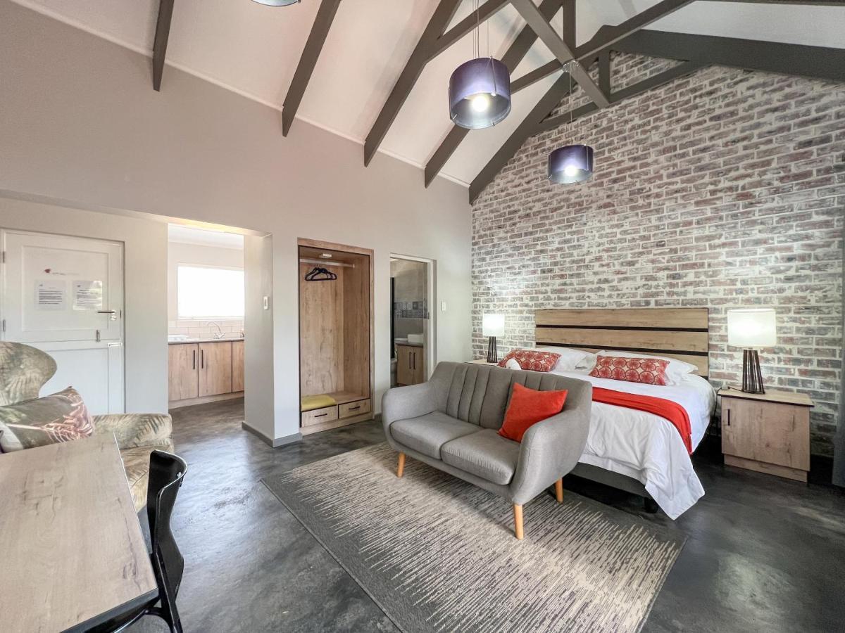 The Featherbed - Oudtshoorn Extérieur photo