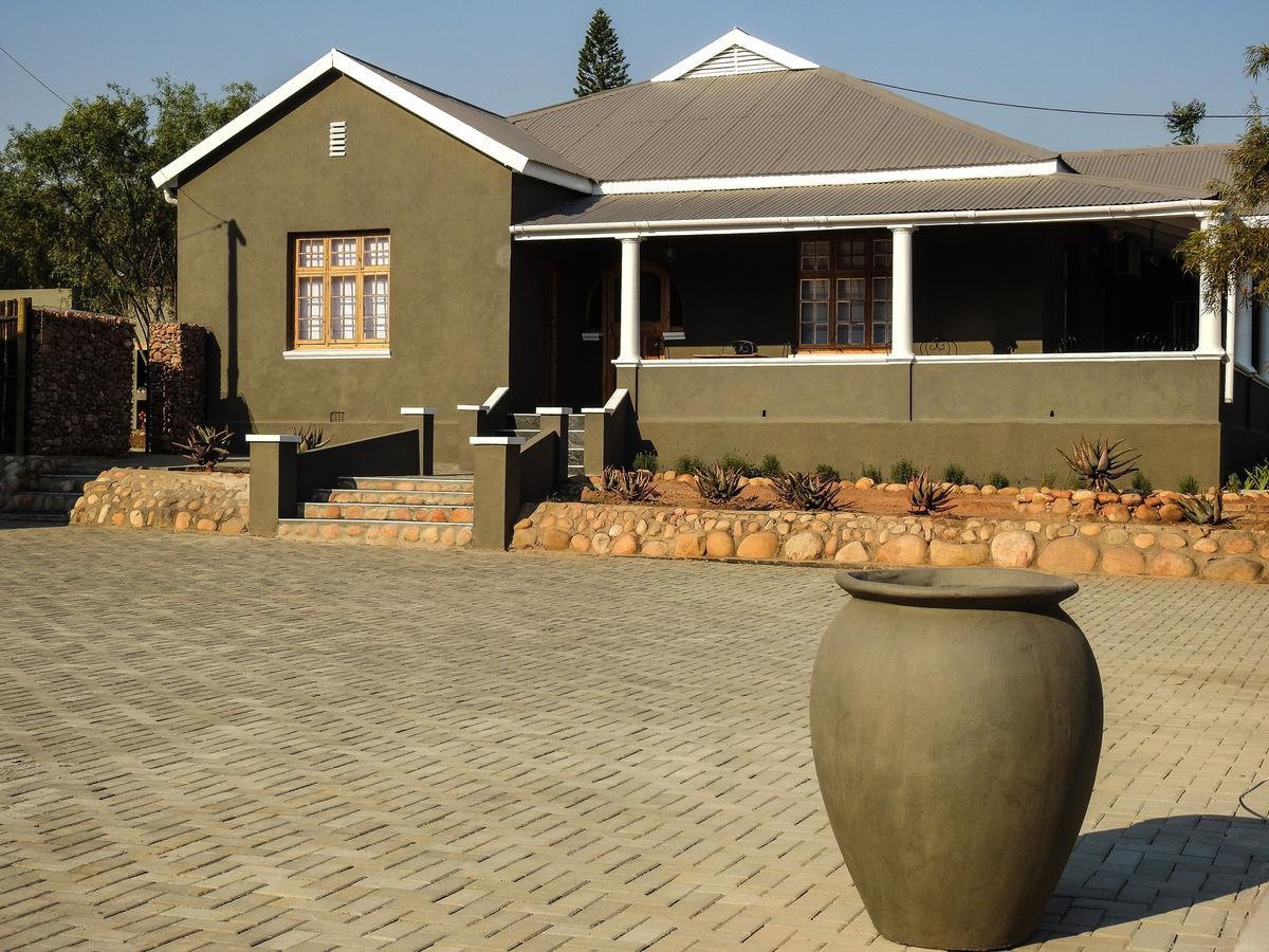 The Featherbed - Oudtshoorn Extérieur photo